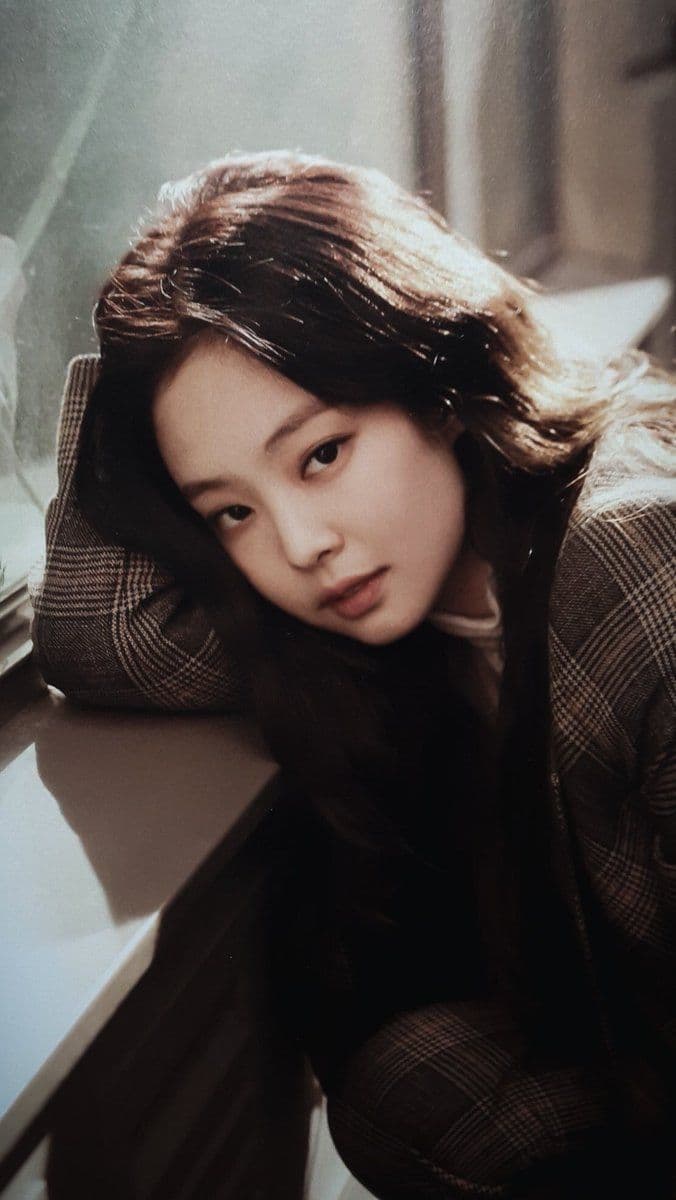 Jennie thumbnail