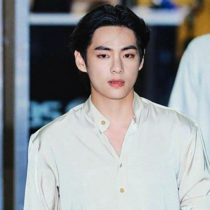 Kim Taehyung. thumbnail