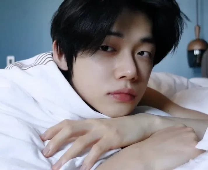 Yeonjun | crush thumbnail