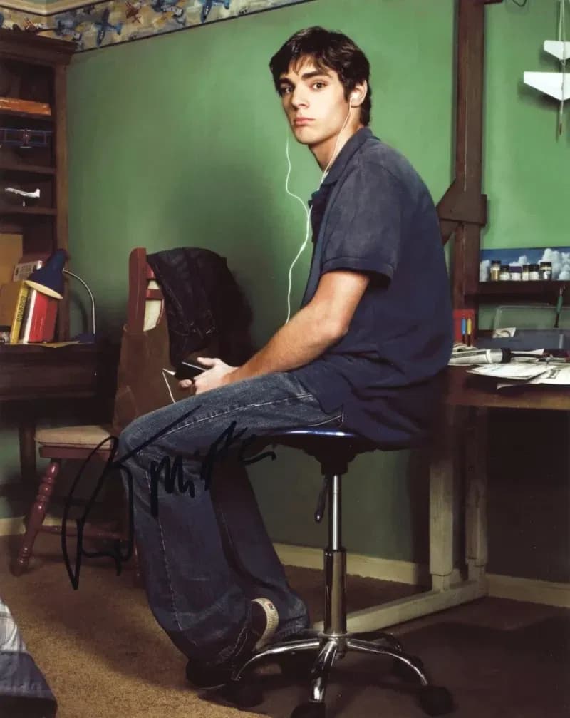 Walter White Jr thumbnail