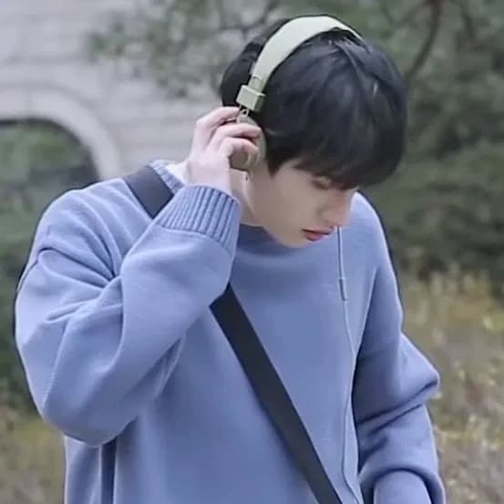 bang chan thumbnail