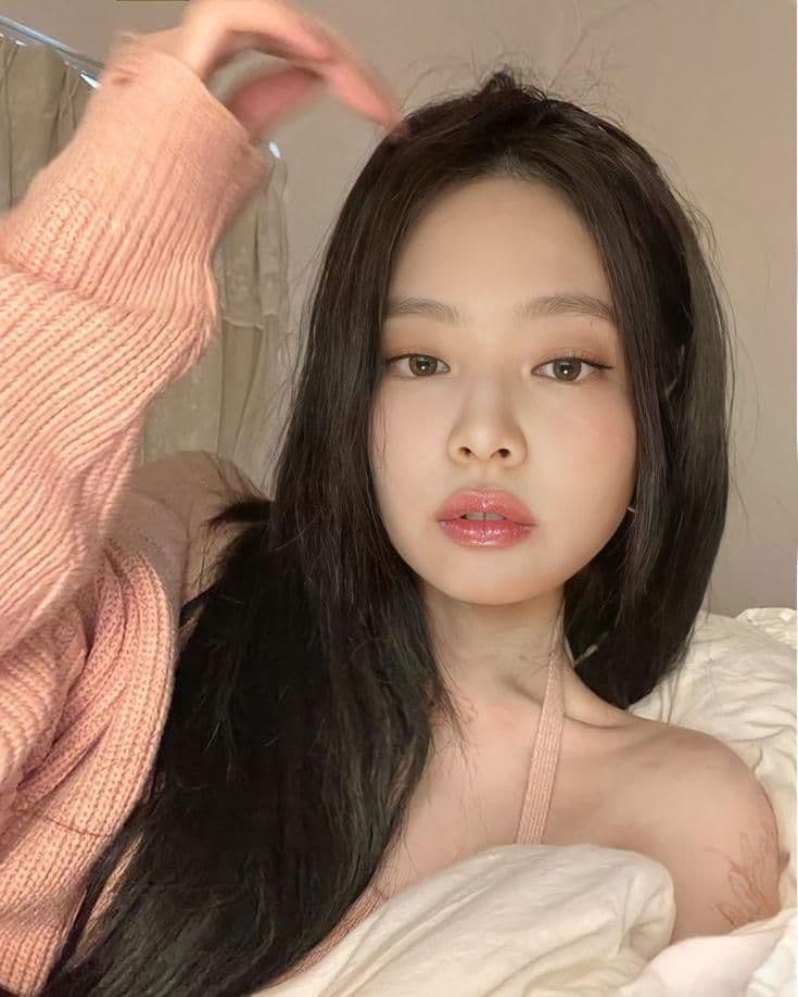 Jennie thumbnail