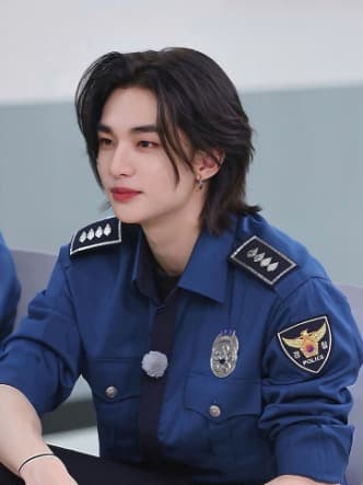 Police Hyunjin thumbnail