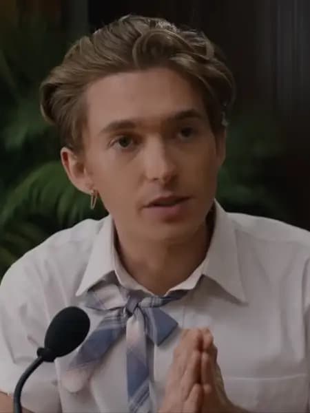Max" Broussard thumbnail