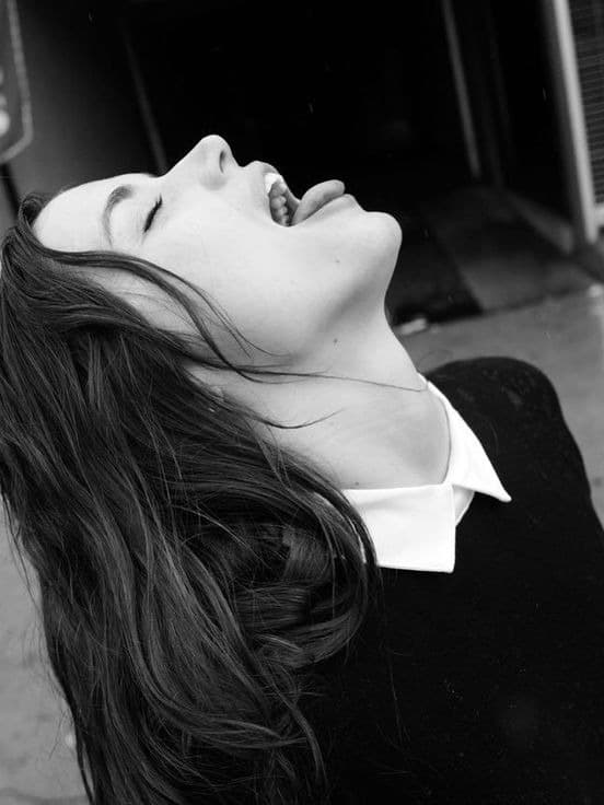 Ana de armas 2 thumbnail