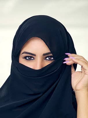 Trad Muslim Women thumbnail