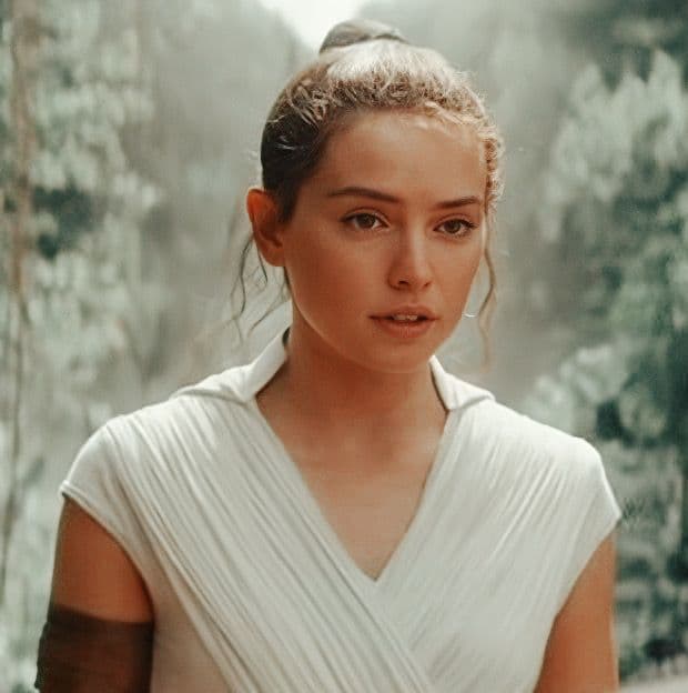 Rey Skywalker thumbnail