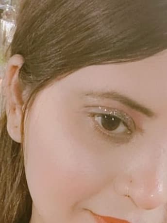 Lily thumbnail