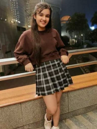 Call Girls in (Dhaula Kuan) 98999,38813 Escort  thumbnail
