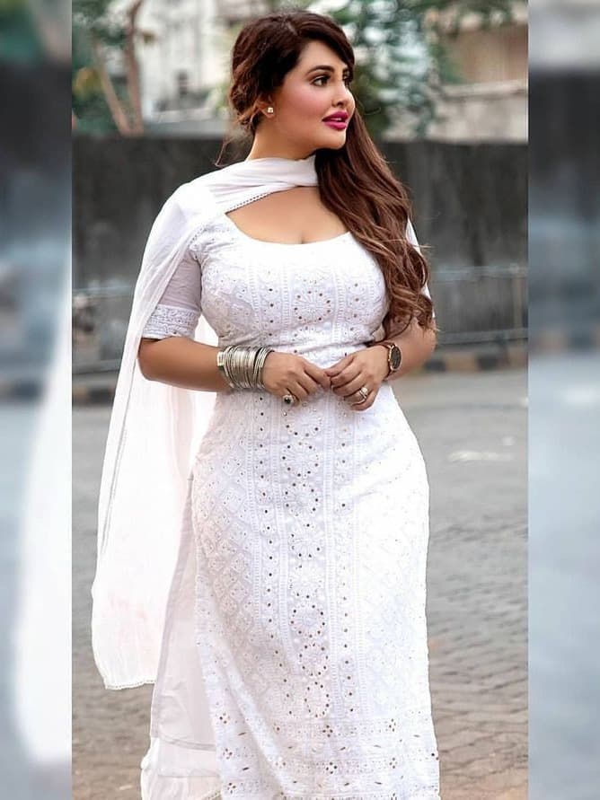 69→Call Girls In (Noida) Sector-164 ☎️96544⌁67111✅NoidaEscort Service 24×7 thumbnail