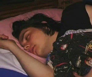 Gerard Way thumbnail