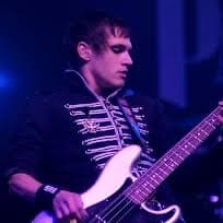 Mikey Way 💜 thumbnail