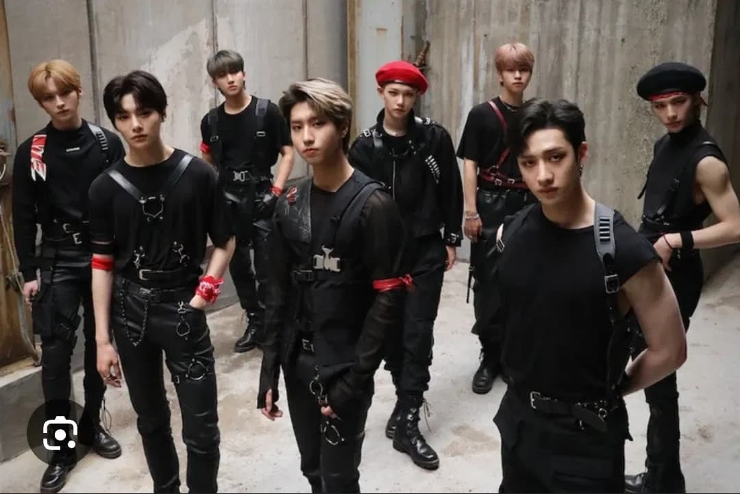 Stray Kids thumbnail