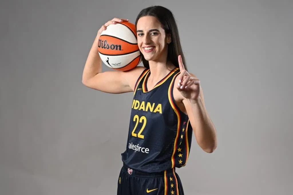 Caitlin Clark thumbnail