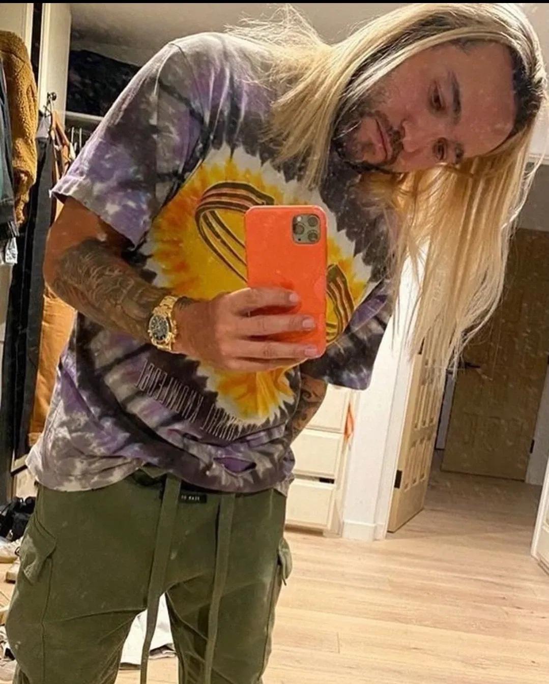 Pete Wentz (Text Only) thumbnail