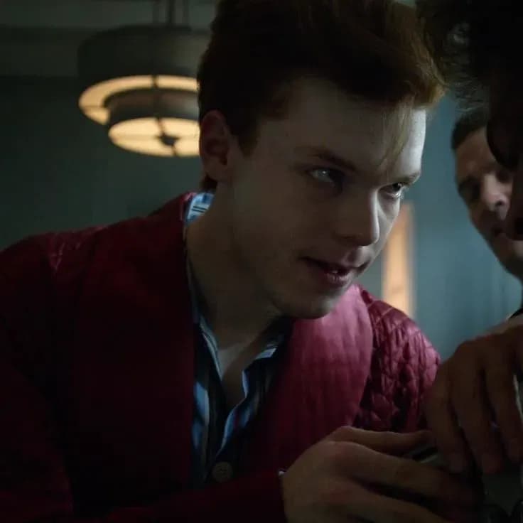 Jerome Valeska thumbnail