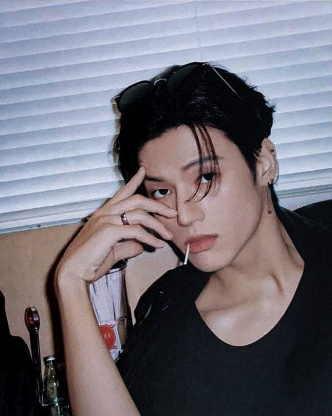 wooyoung thumbnail