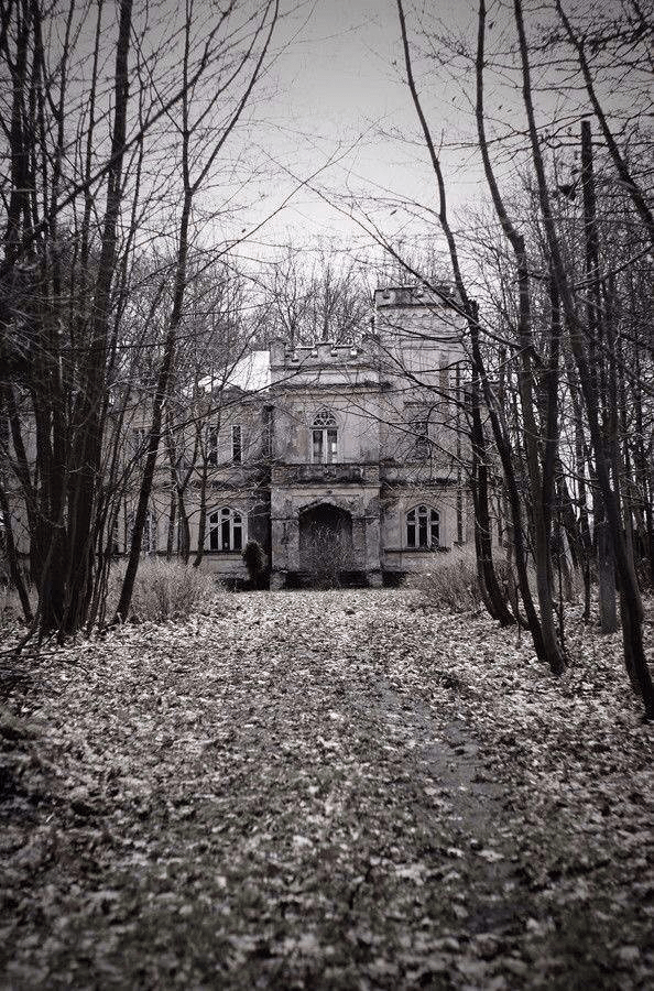 Slender mansion (mom needed) thumbnail