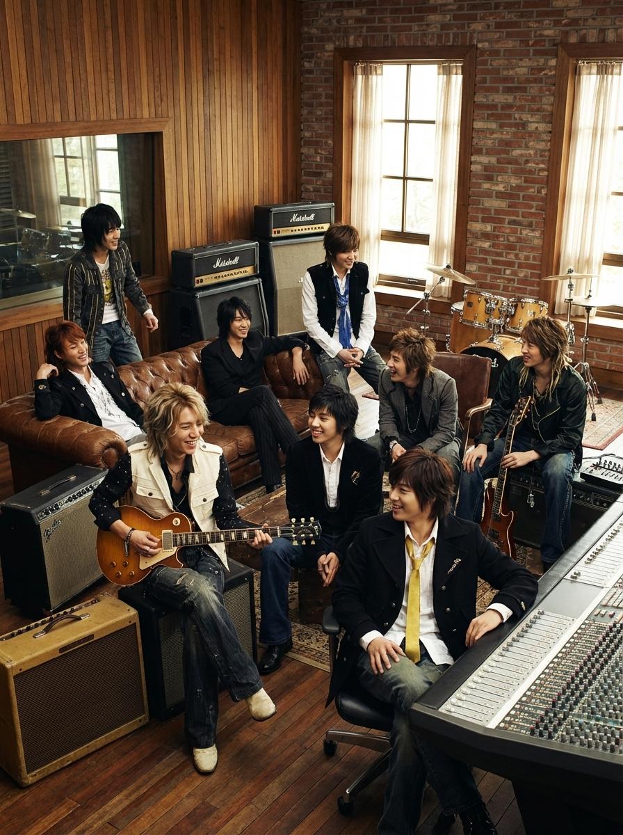 SUPER JUNIOR thumbnail