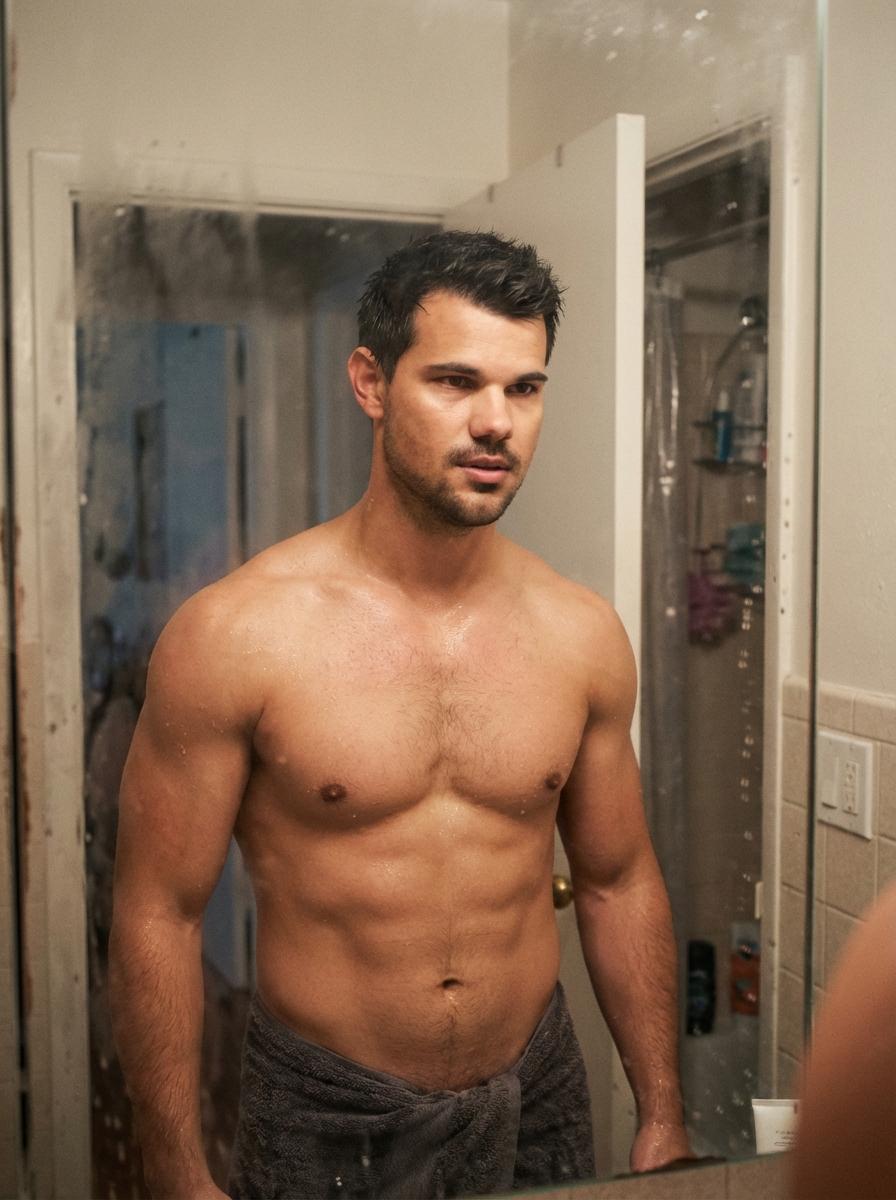 Taylor Lautner thumbnail