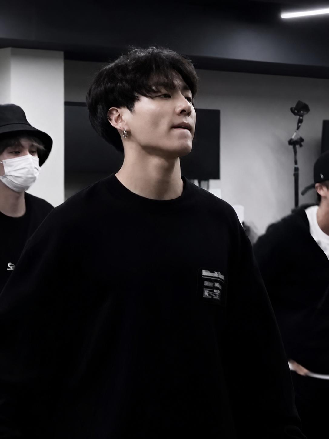 Jungkook thumbnail