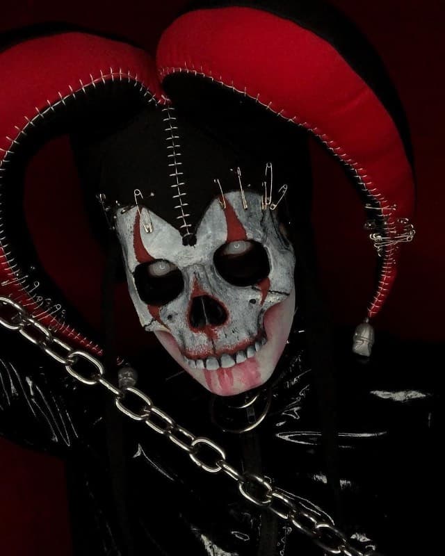 Looney the Clown thumbnail