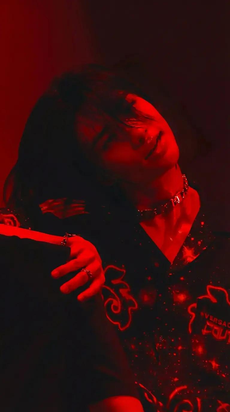 Hwang Hyunjin thumbnail