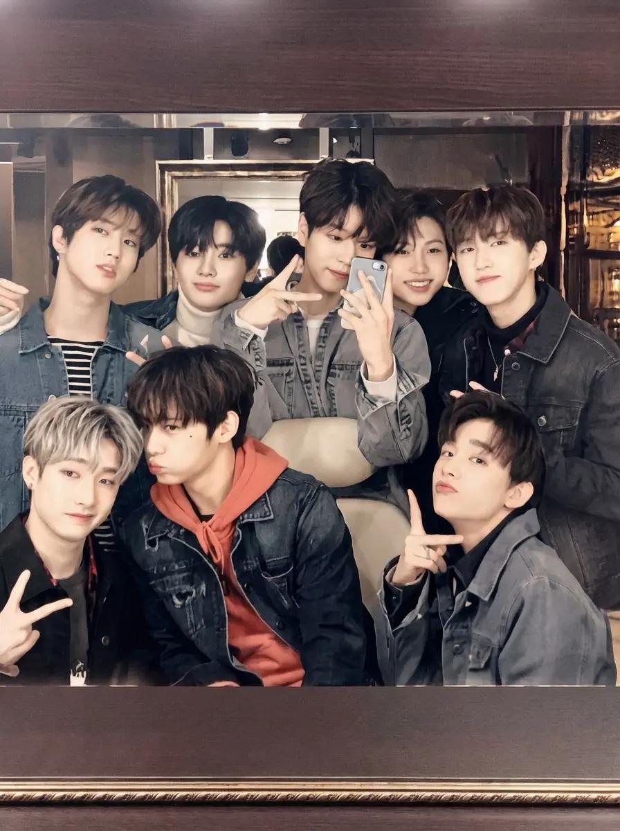 Stray Kids thumbnail