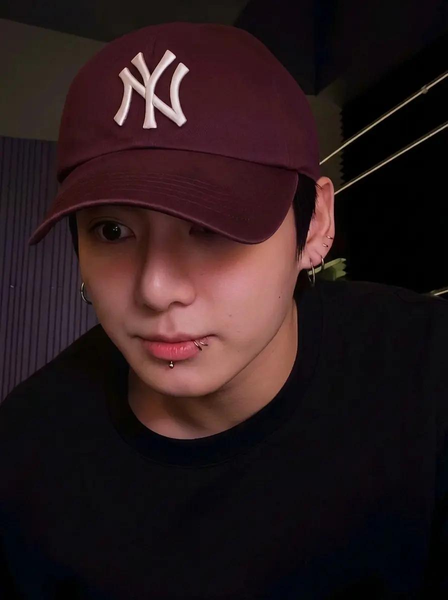 Jungkook thumbnail