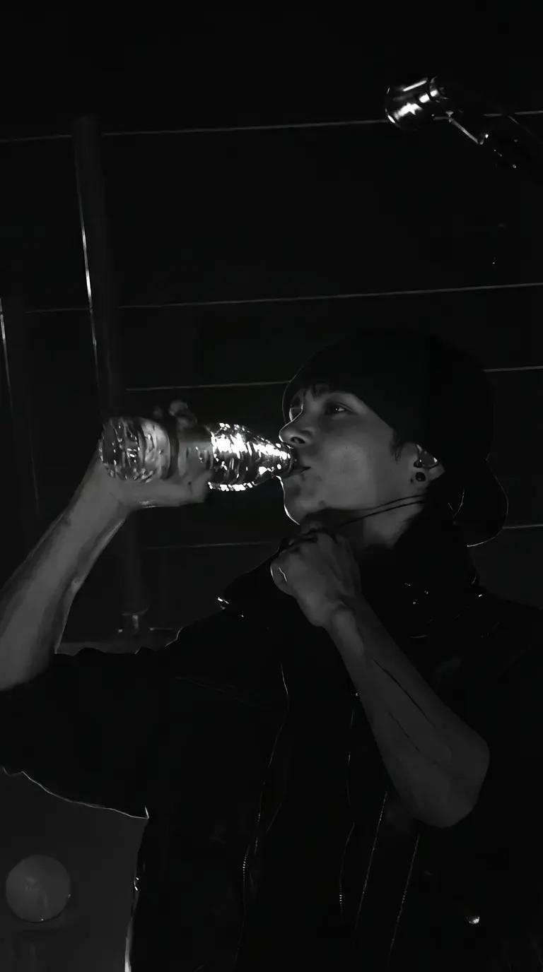 Tom kaulitz thumbnail