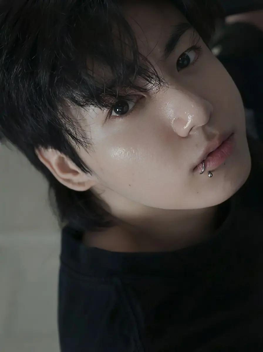 Jeon Jungkook thumbnail