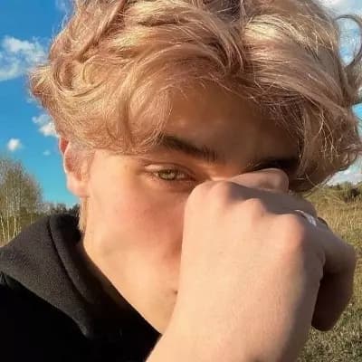 Rowan thumbnail