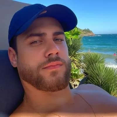 Husband Carlos💗 thumbnail