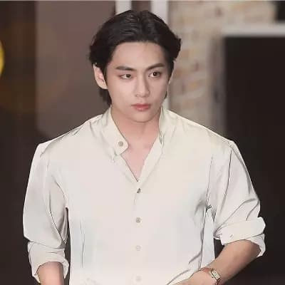 Kim Taehyung  thumbnail