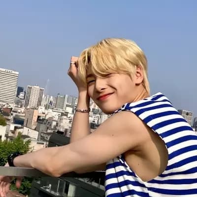 Jeongin  thumbnail