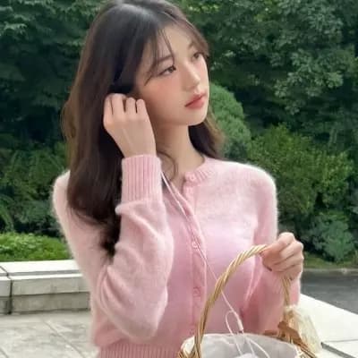 Wonyoung🧚🏻‍♀️ thumbnail