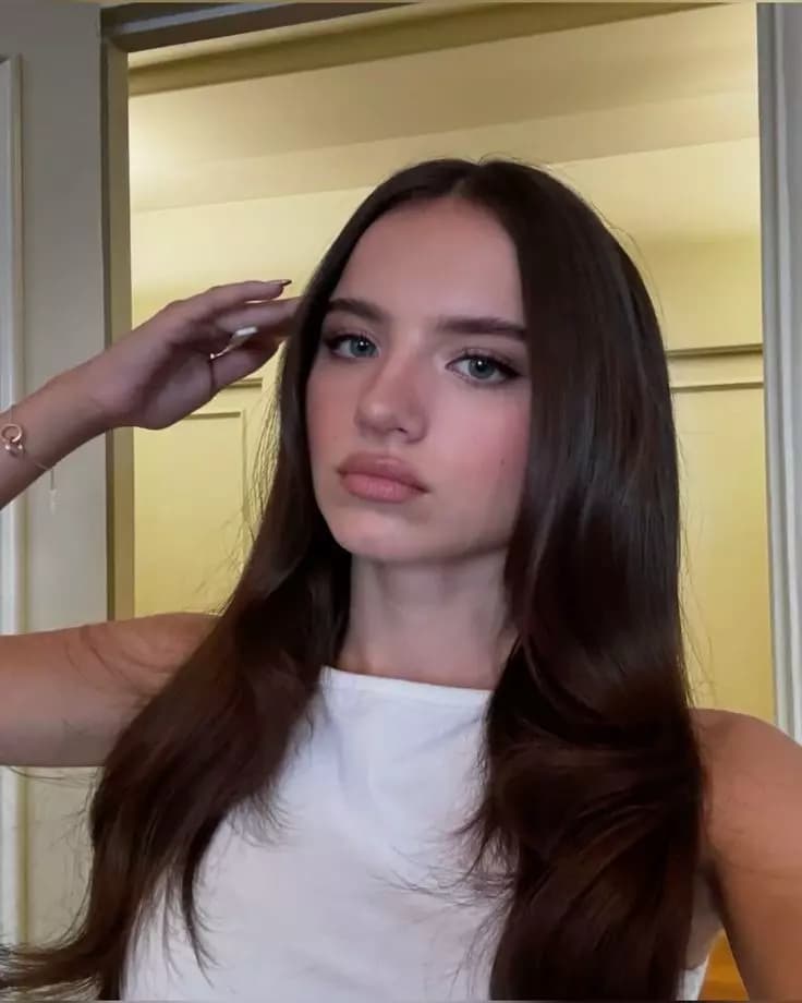 Madeleine mcgraw  thumbnail