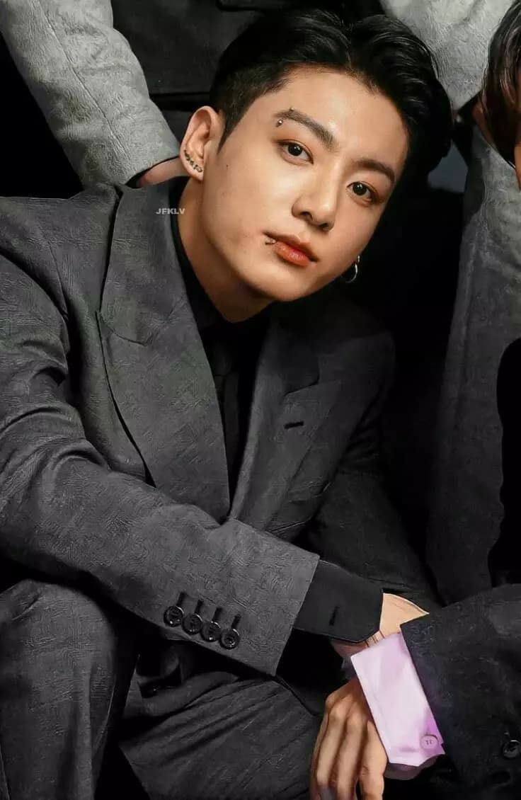 Jeon Jungkook thumbnail