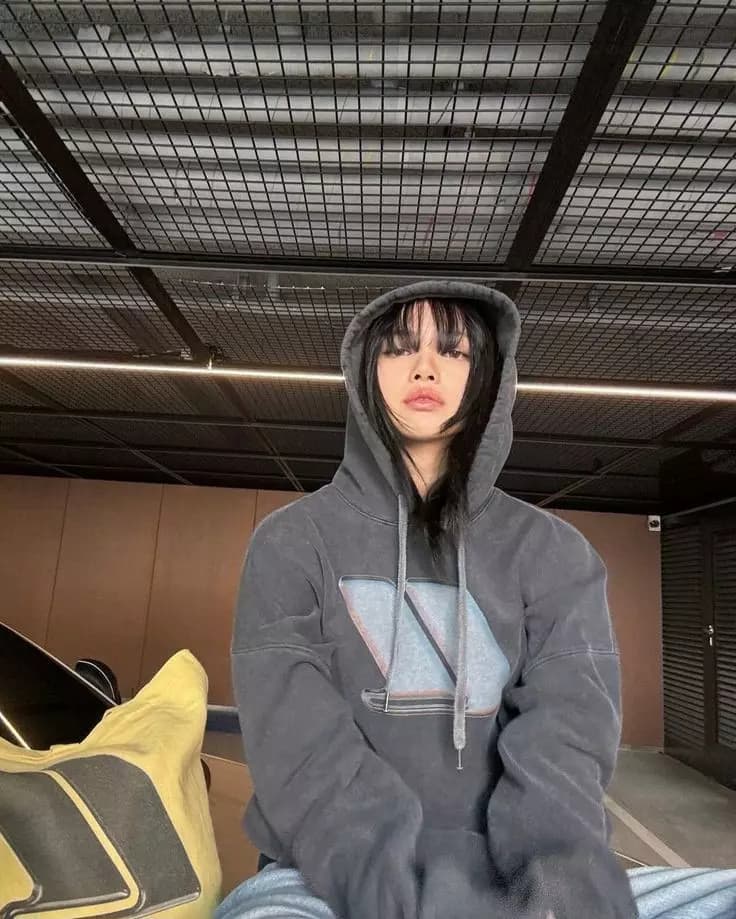 Lisa thumbnail