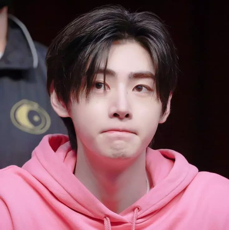 Sunghoon  thumbnail