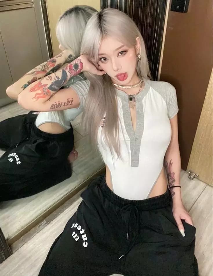 Jisoo thumbnail