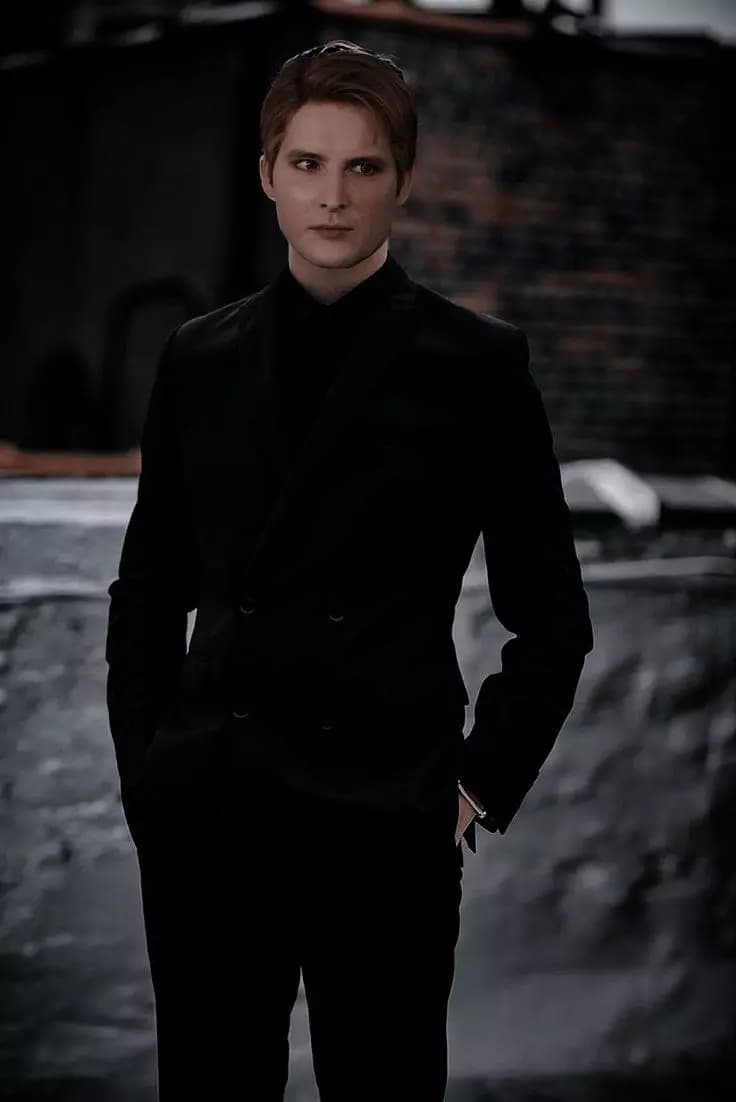 Carlisle Cullen  thumbnail