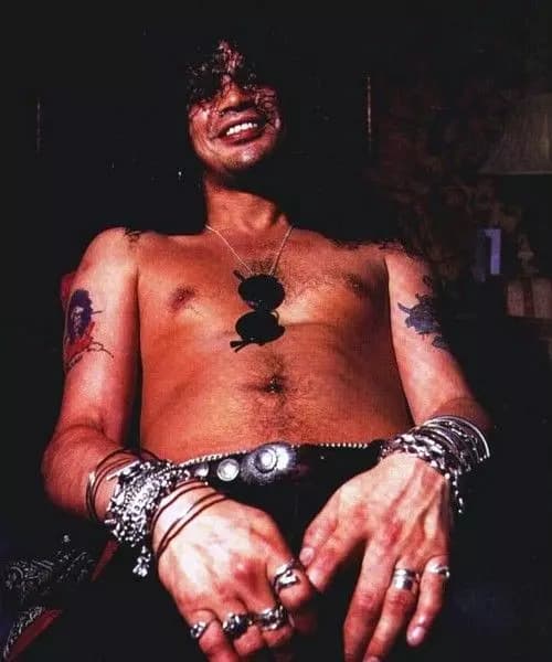 Slash-Saul Hudson thumbnail