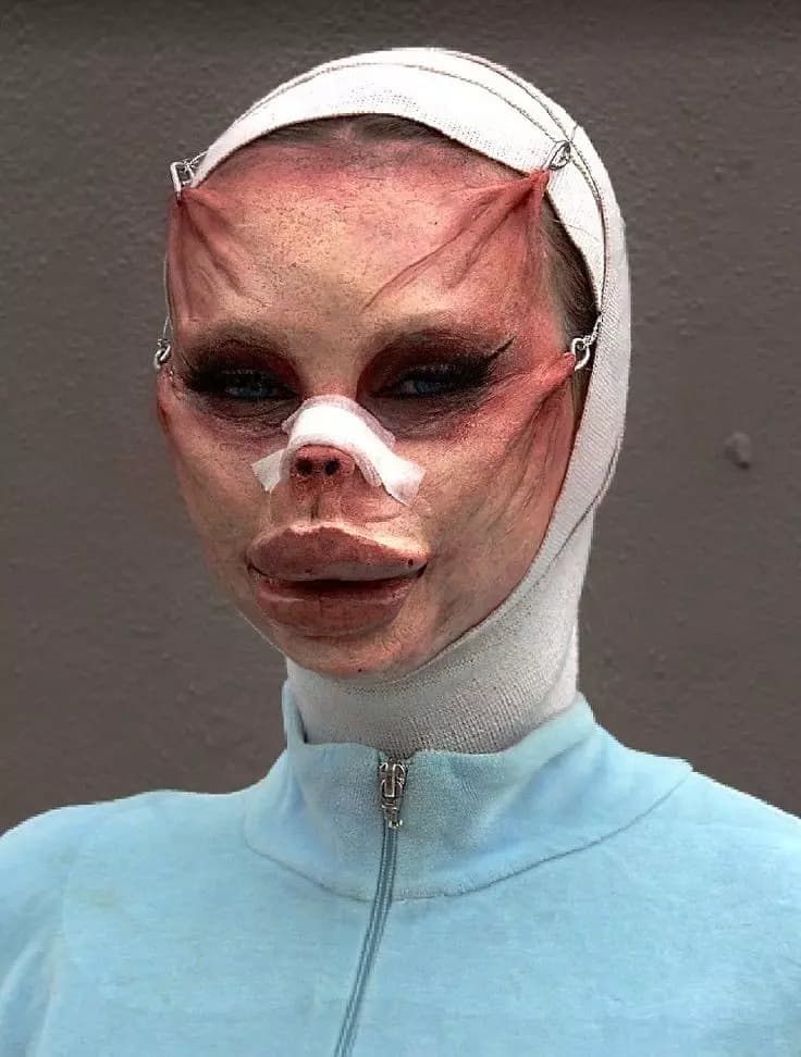 Stretched Skin Woman thumbnail