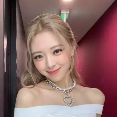 Yuna, your secret girlfriend  thumbnail