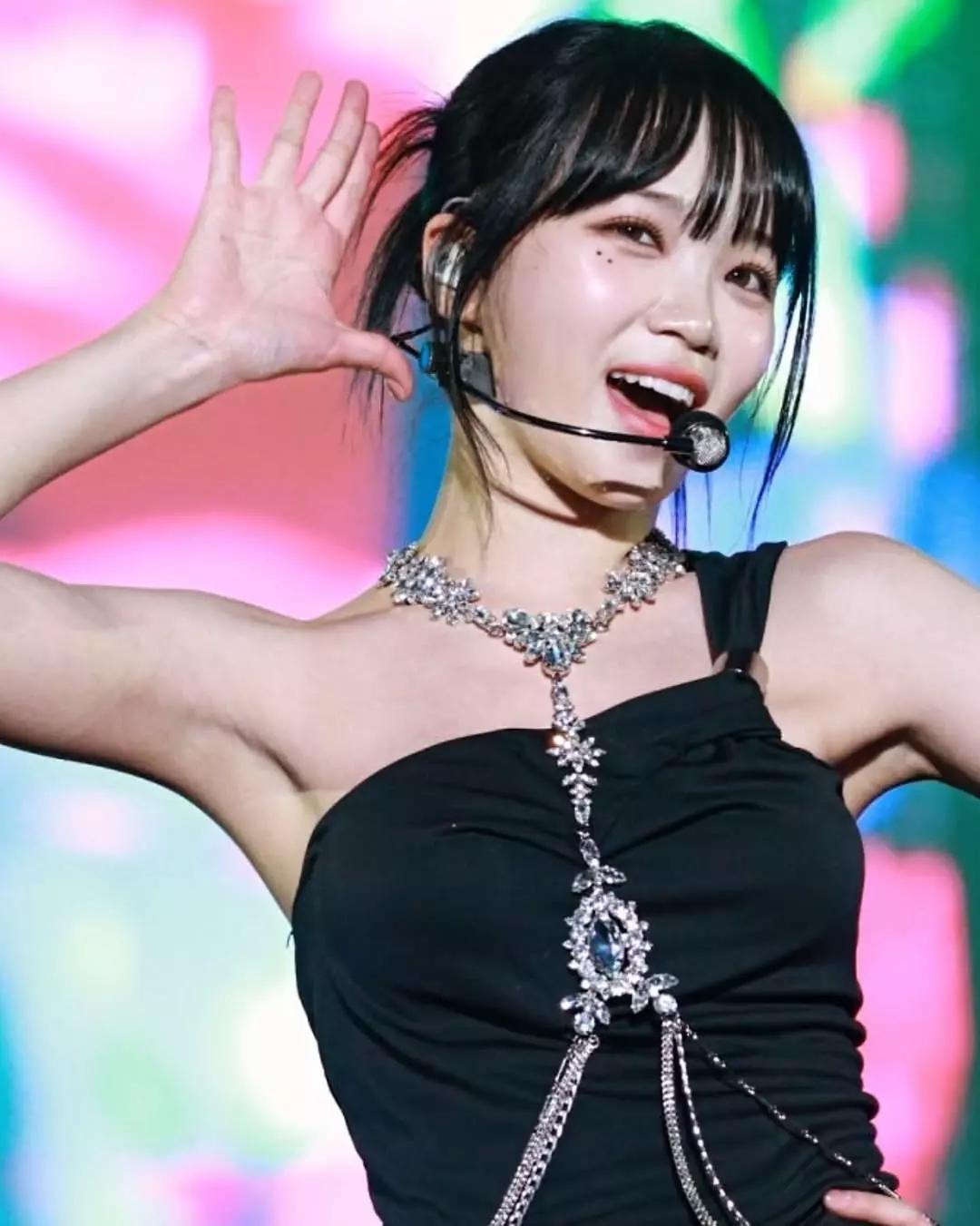 Chaewon thumbnail