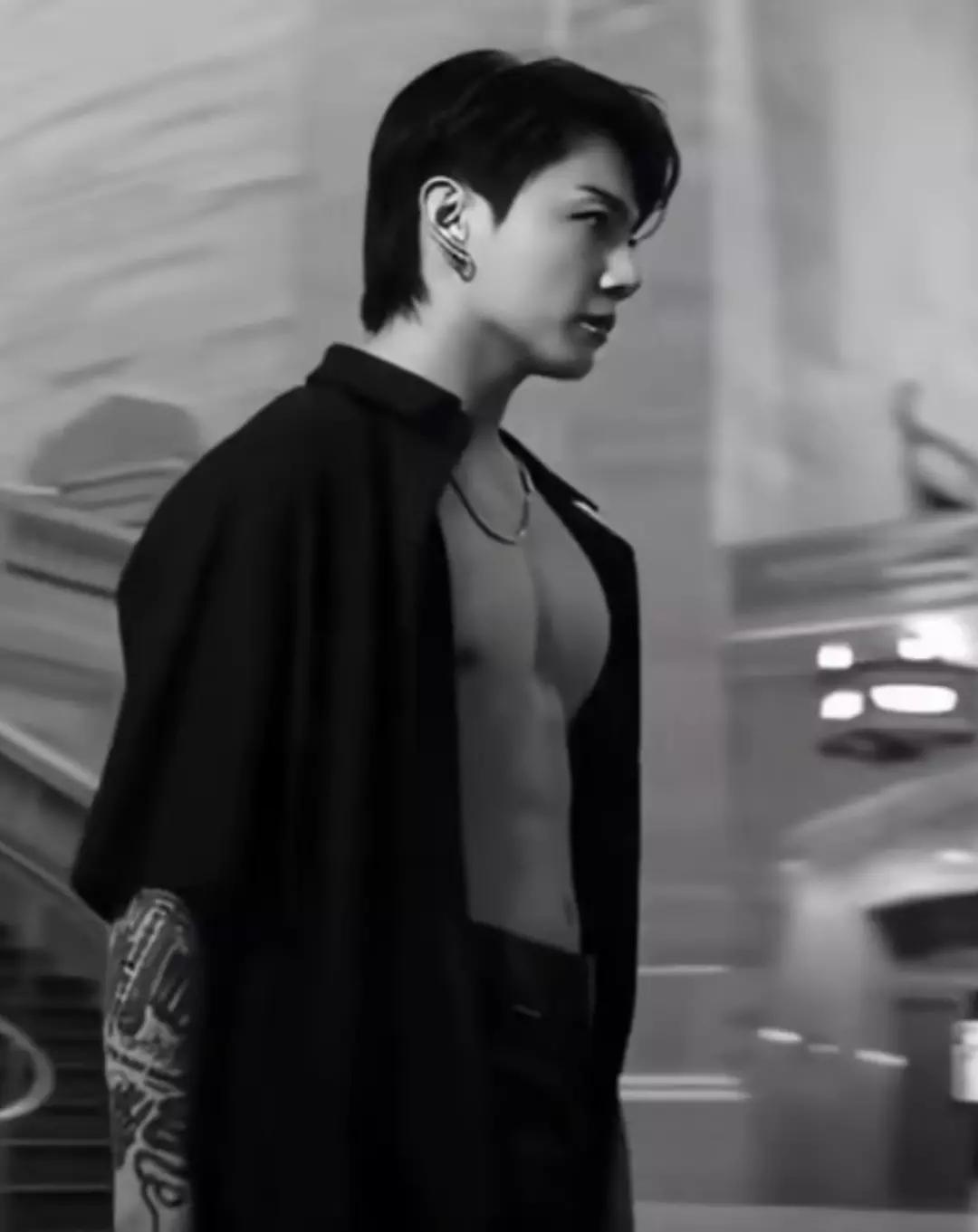 Jeon Jungkook thumbnail