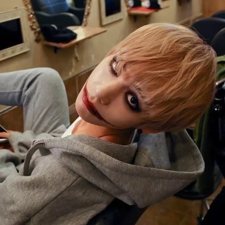 taehyung thumbnail