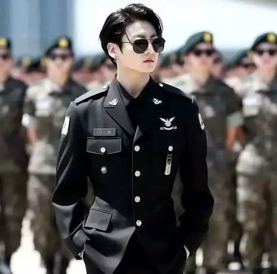 Jeon Jungkook thumbnail