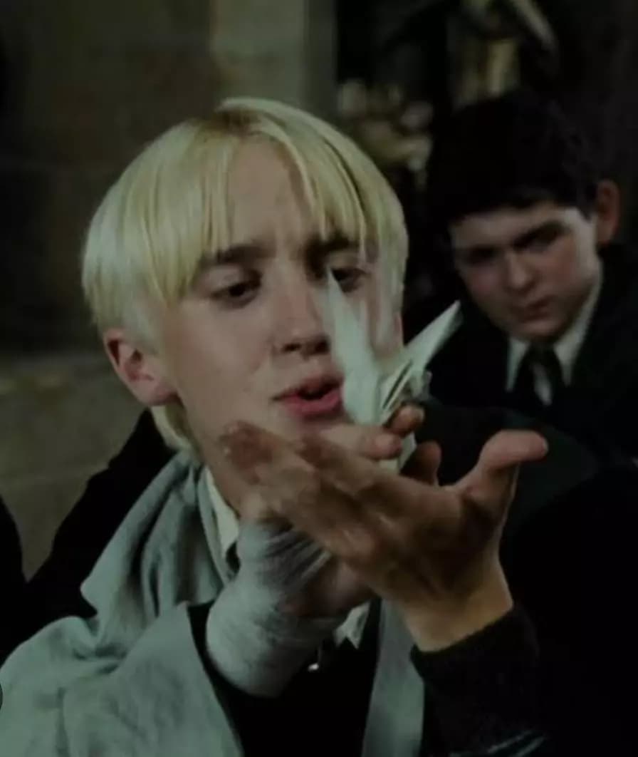 Draco Malfoy thumbnail